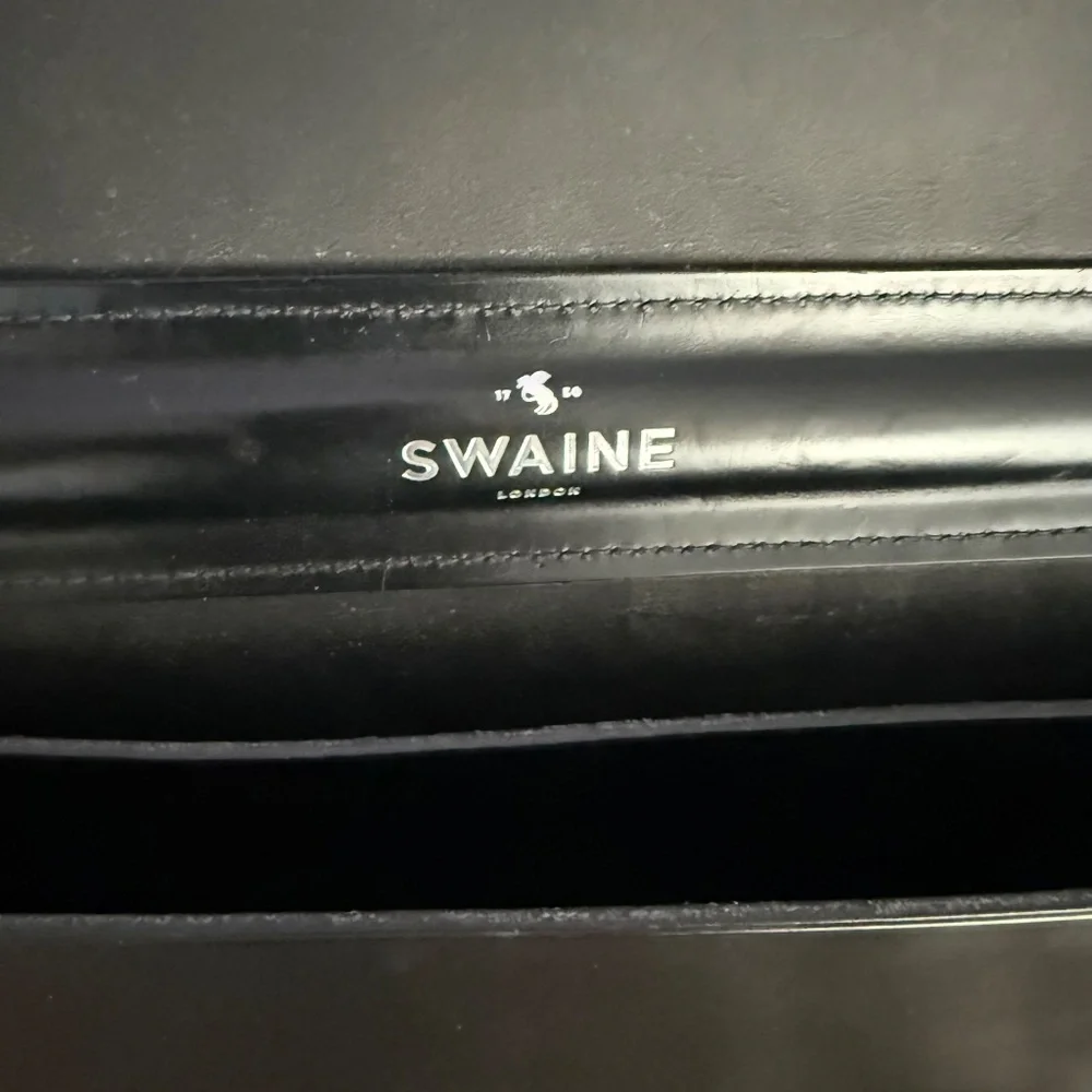 Adeney Swaine Westminster: A Legacy in Your Hand